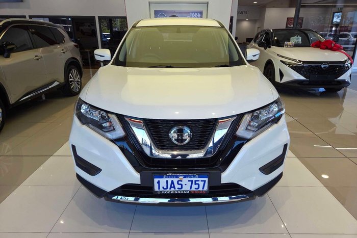 2021 Nissan X-TRAIL ST