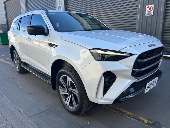 2025 Isuzu MU-X