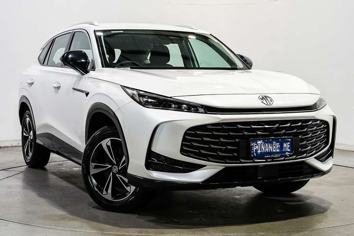 2025 MG HS