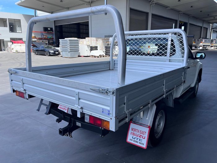2022 Mitsubishi Triton GLX