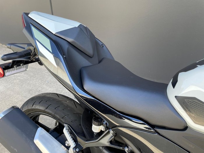 2026 Kawasaki Ninja 500 SE Ninja Beige
