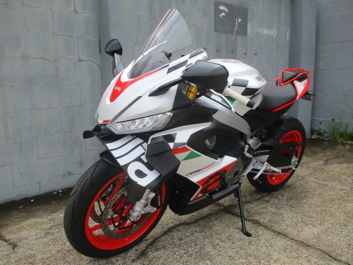 2024 APRILIA RS 660