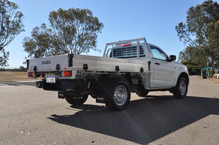 2025 Isuzu D-MAX