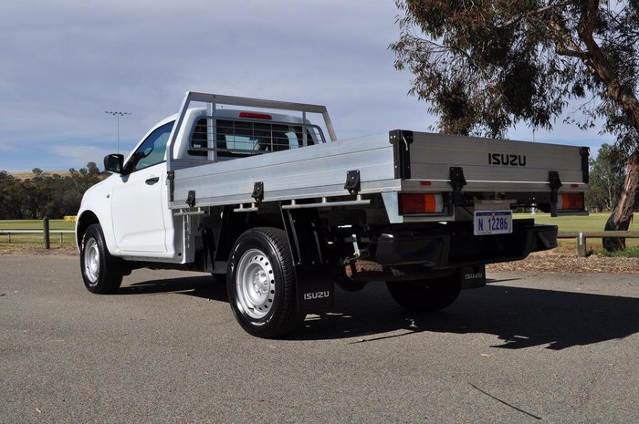 2025 Isuzu D-MAX