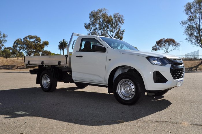 2025 Isuzu D-MAX
