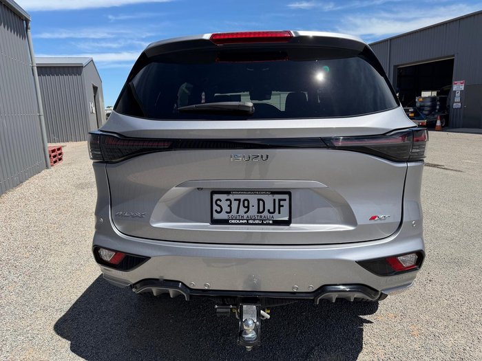 2025 Isuzu MU-X X-TERRAIN