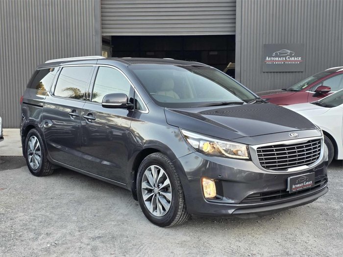 2016 Kia Carnival