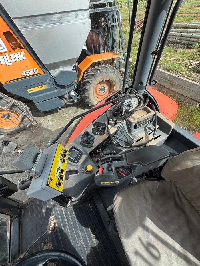 2016 Kubota M100gx