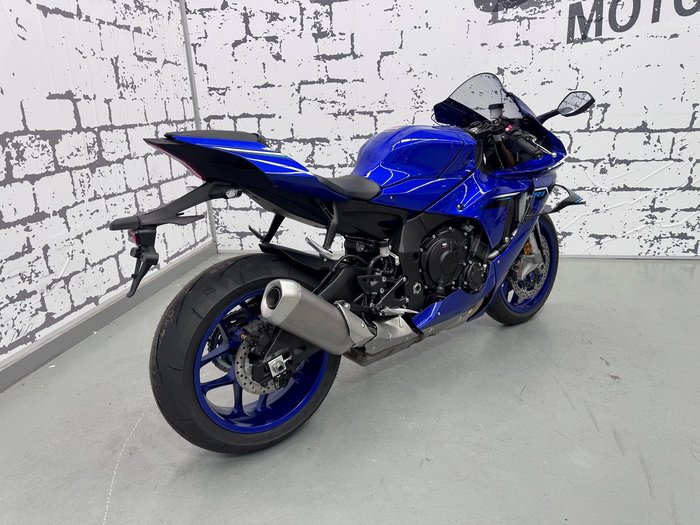 2025 Yamaha YZF-R1 R1 Blue