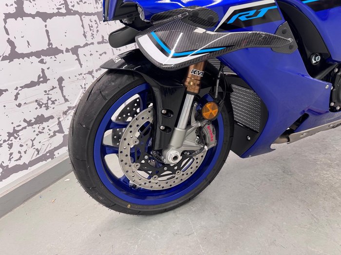 2025 Yamaha YZF-R1 R1 Blue