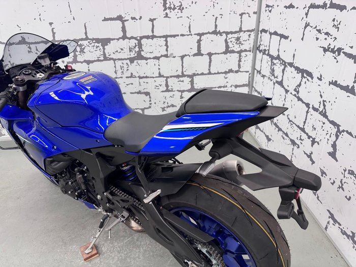 2025 Yamaha YZF-R1 R1 Blue