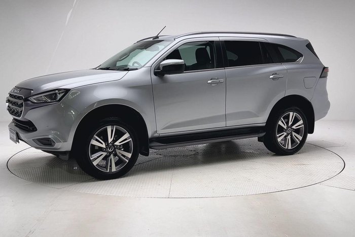 2024 Isuzu MU-X LS-T