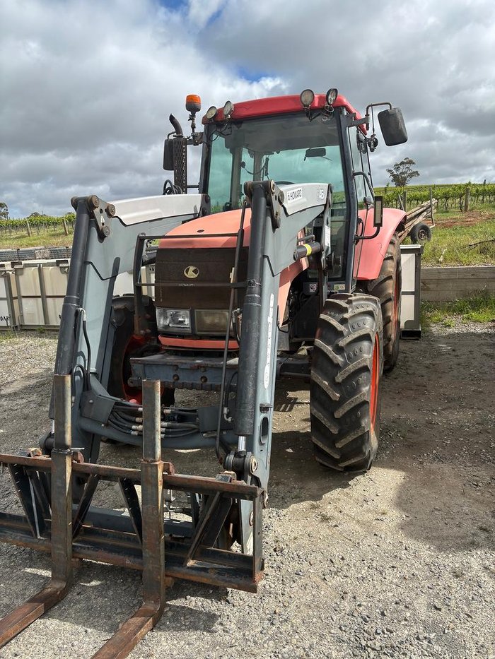 2007 Kubota M105x