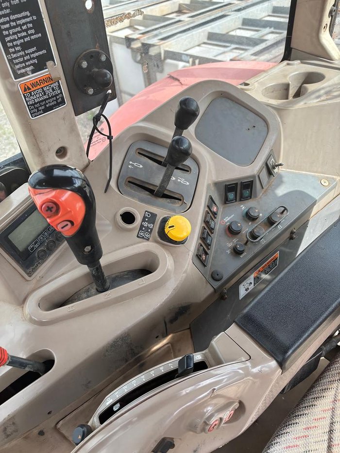 2007 Kubota M105x