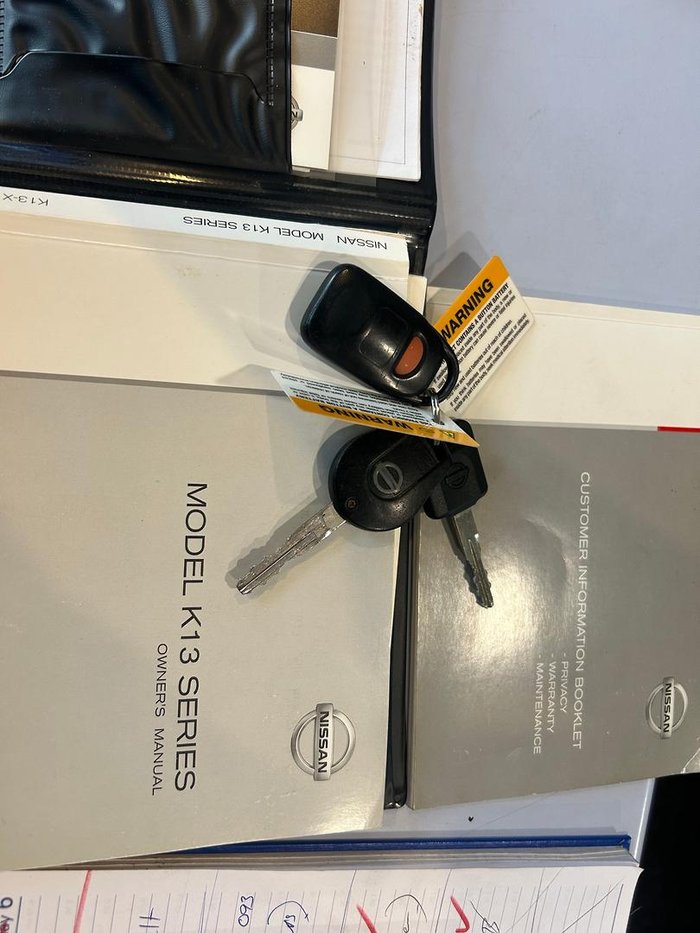 2013 Nissan Micra ST
