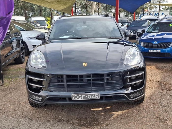 2015 Porsche Macan Turbo