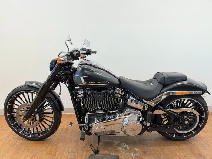 2023 Harley-Davidson FXBR BREAKOUT (117)