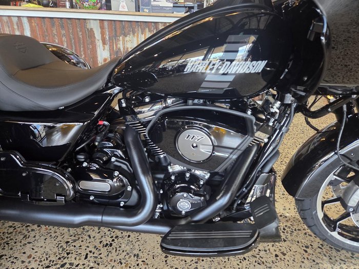 2026 Harley-Davidson Road Glide 3 (FLTRT)