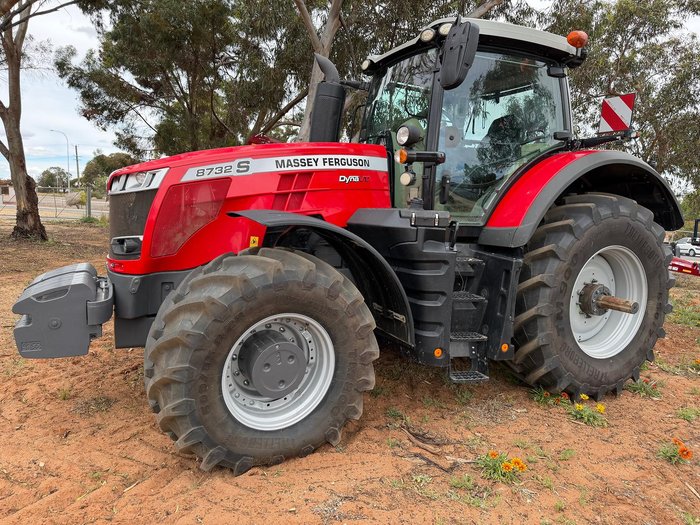 2023 Massey Ferguson 8732S