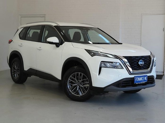 2024 Nissan X-TRAIL ST