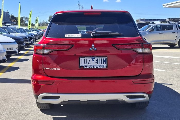 2021 Mitsubishi Outlander LS