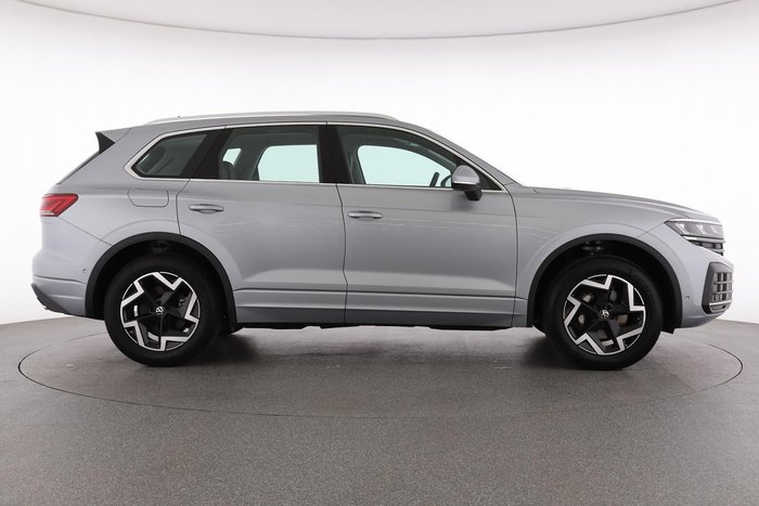 2026 Volkswagen Touareg