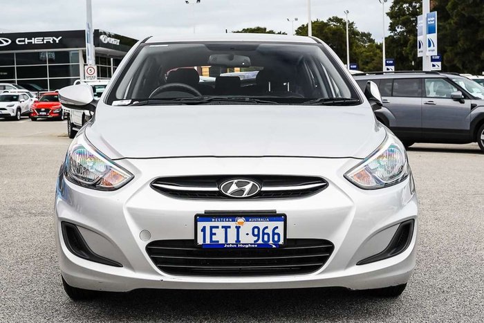 2015 Hyundai Accent Active