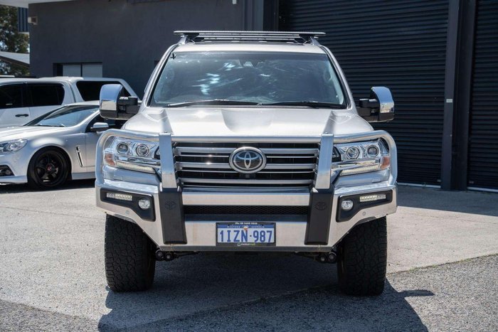 2018 Toyota Landcruiser