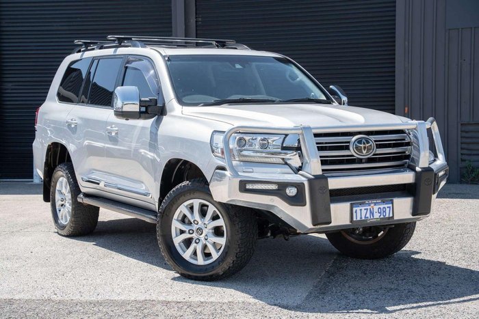 2018 Toyota Landcruiser
