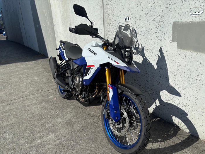 2026 Suzuki V-Strom 800DE