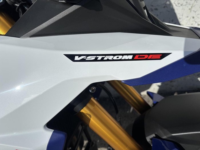 2026 Suzuki V-Strom 800DE