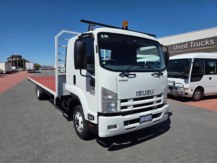 2014 Isuzu Frr600 6 Ton Tray