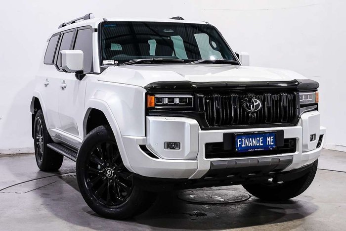 2025 Toyota Landcruiser Prado