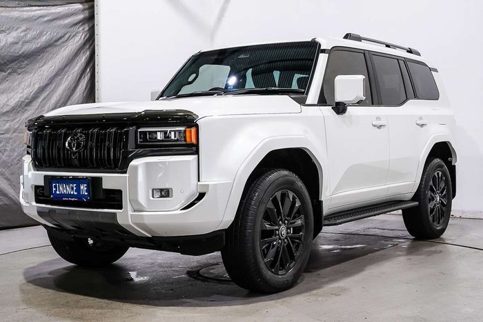 2025 Toyota Landcruiser Prado VX