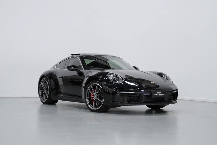 2022 Porsche 911 Carrera S