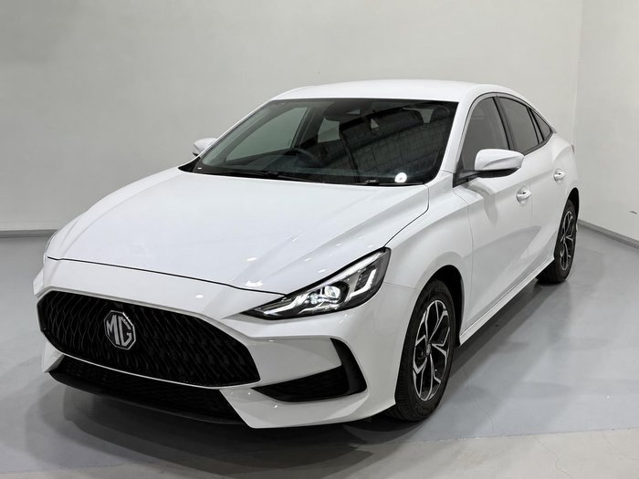 2023 MG MG5