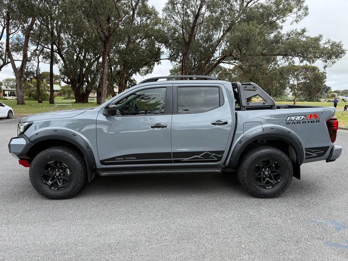 2025 Nissan Navara PRO-4X