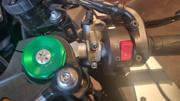 2017 Kawasaki Ninja ZX-10R ABS Ninja Grey