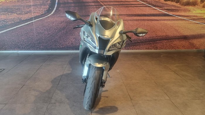 2017 Kawasaki Ninja ZX-10R ABS Ninja Grey