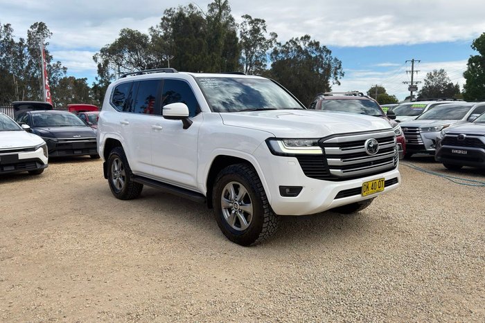 2024 Toyota Landcruiser