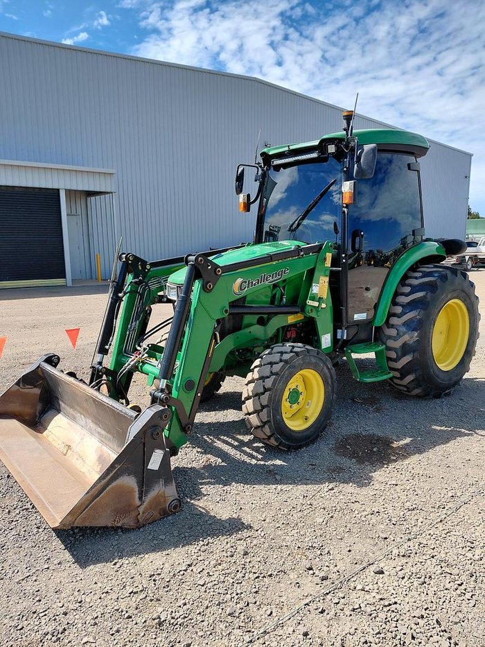 2022 John Deere 4066R