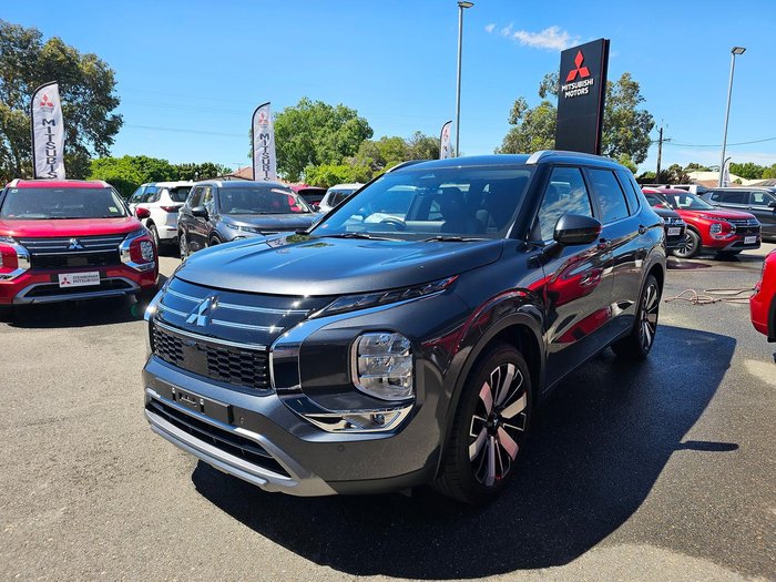 2025 Mitsubishi Outlander Aspire
