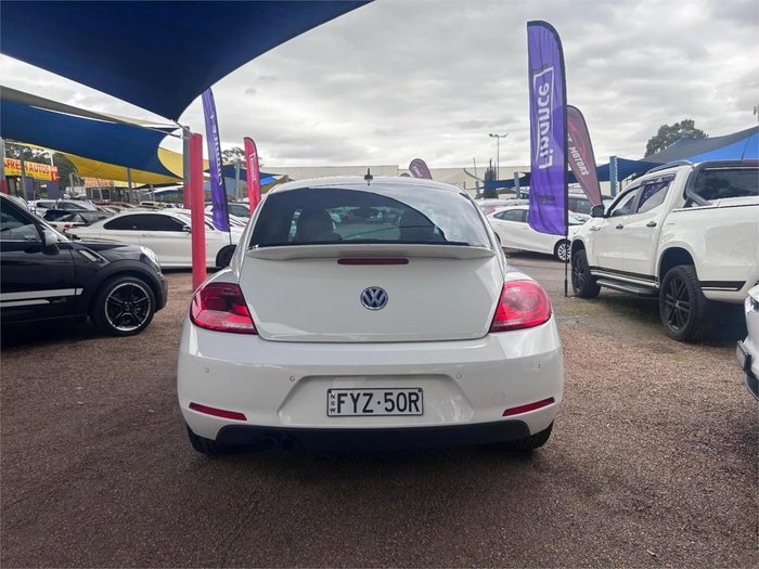 2013 Volkswagen Beetle