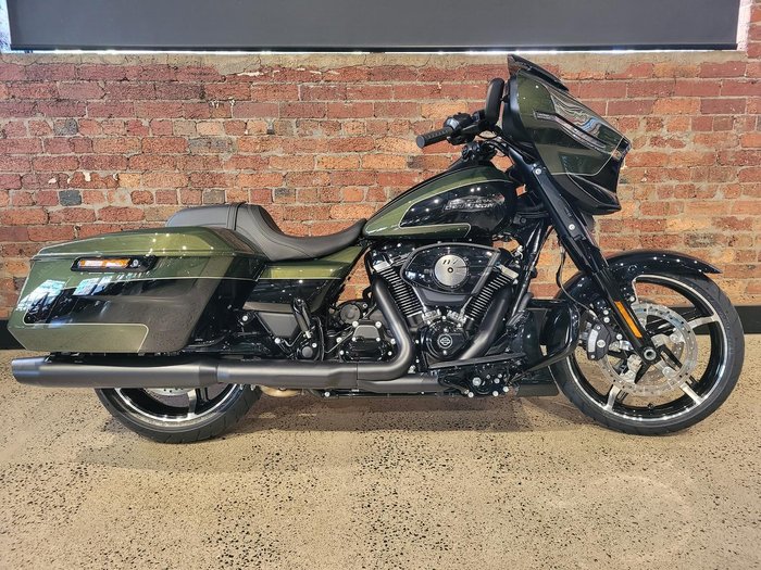 Harley-Davidson Street Glide 117 (FLHX) Touring
