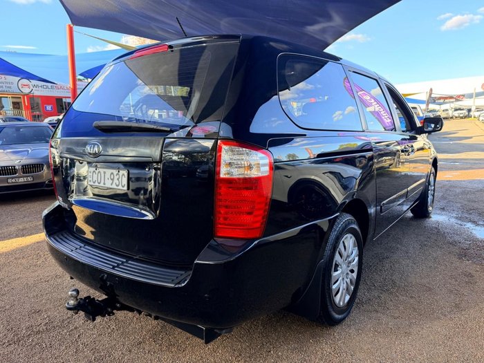 2013 Kia Grand Carnival