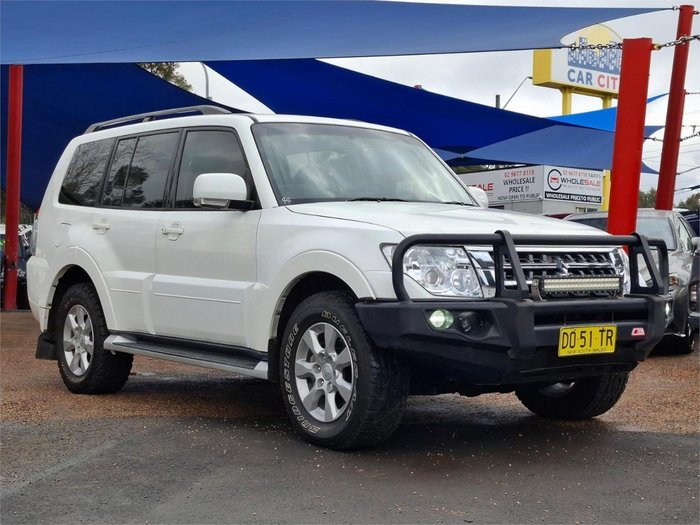 2019 Mitsubishi Pajero