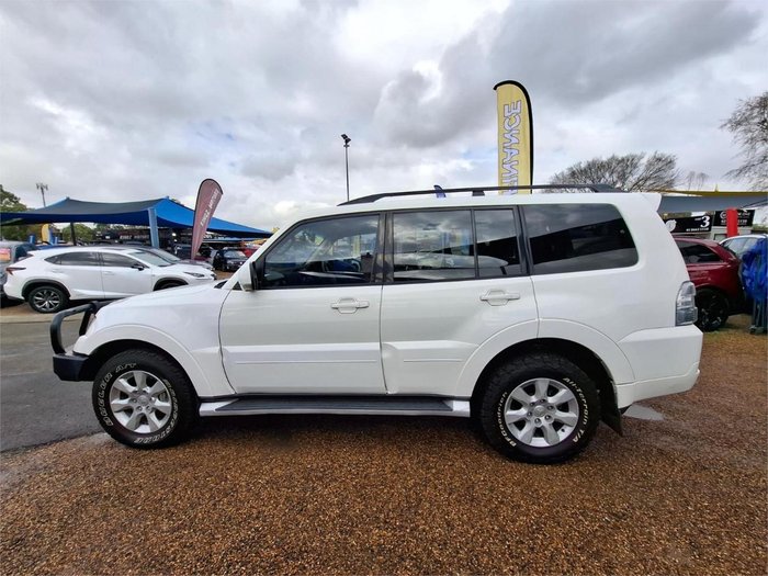 2019 Mitsubishi Pajero GLX