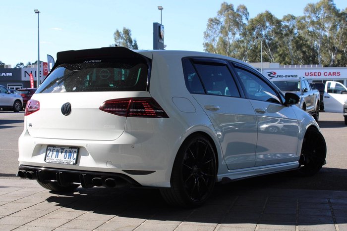 2015 Volkswagen Golf R