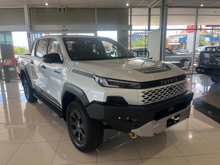 2026 Toyota Hilux Rugged X 48V