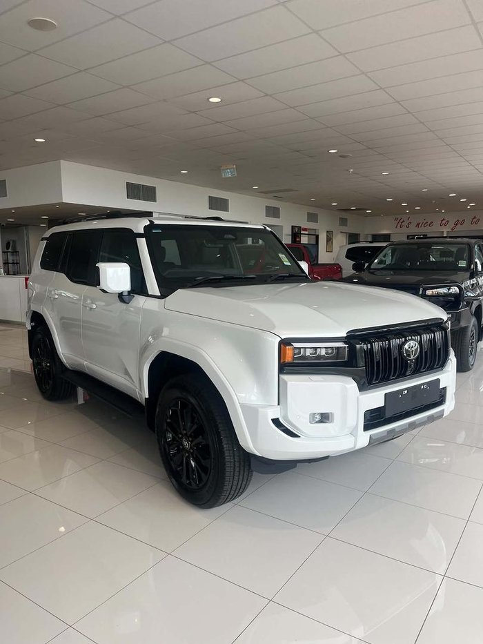 2026 Toyota Landcruiser Prado VX